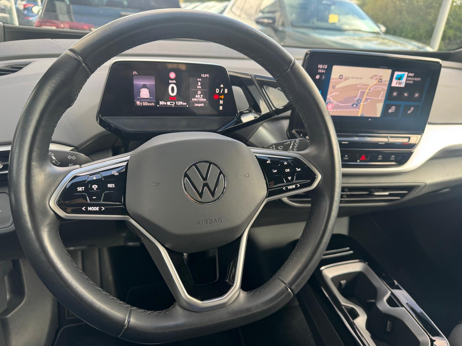VW ID.4 Pro 77 kWh Life Plus-image-10