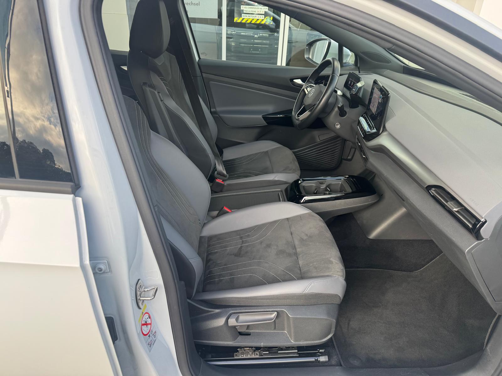 VW ID.4 Pro 77 kWh Life Plus-image-2