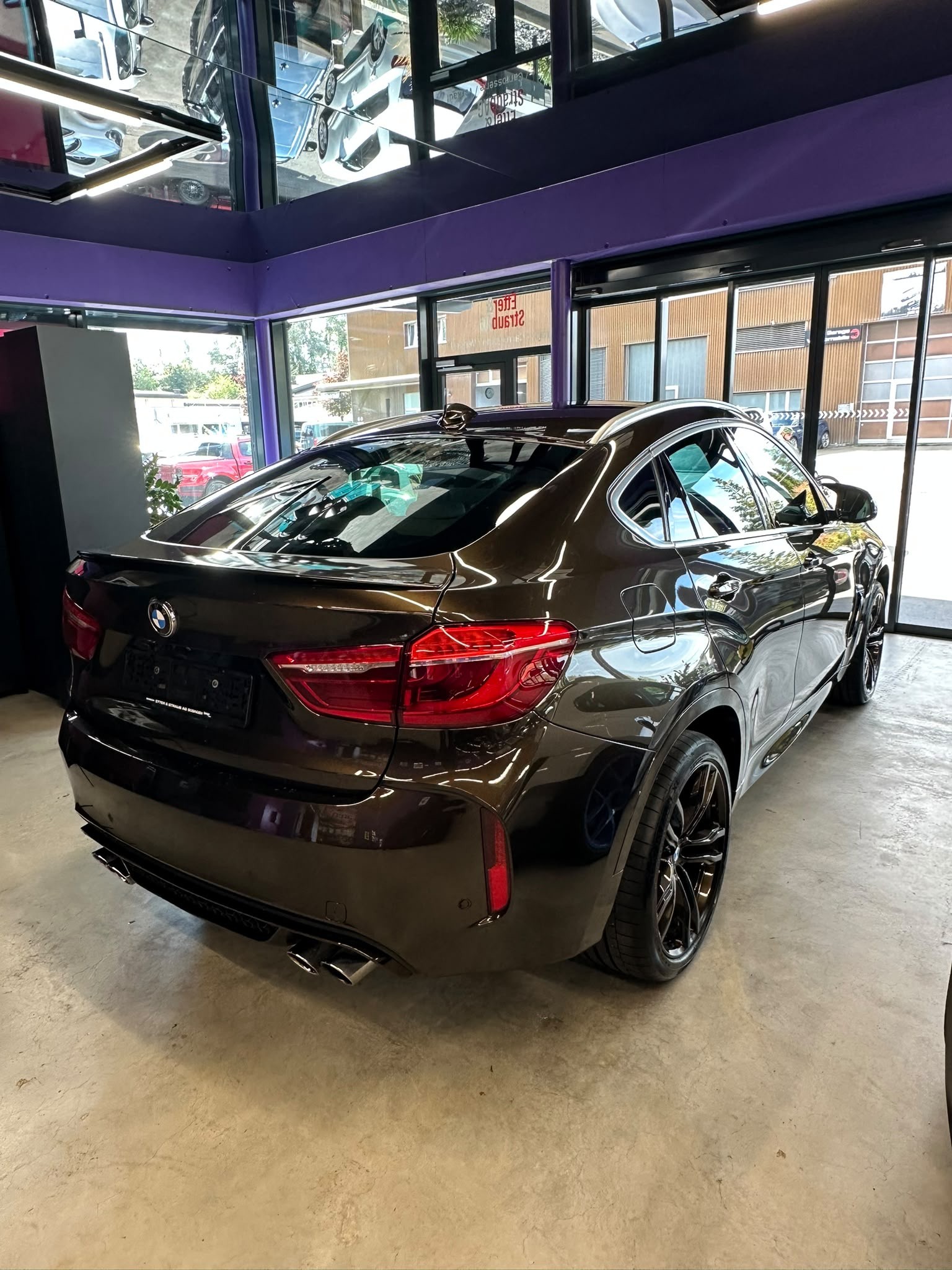 BMW X6M Steptronic-image-2