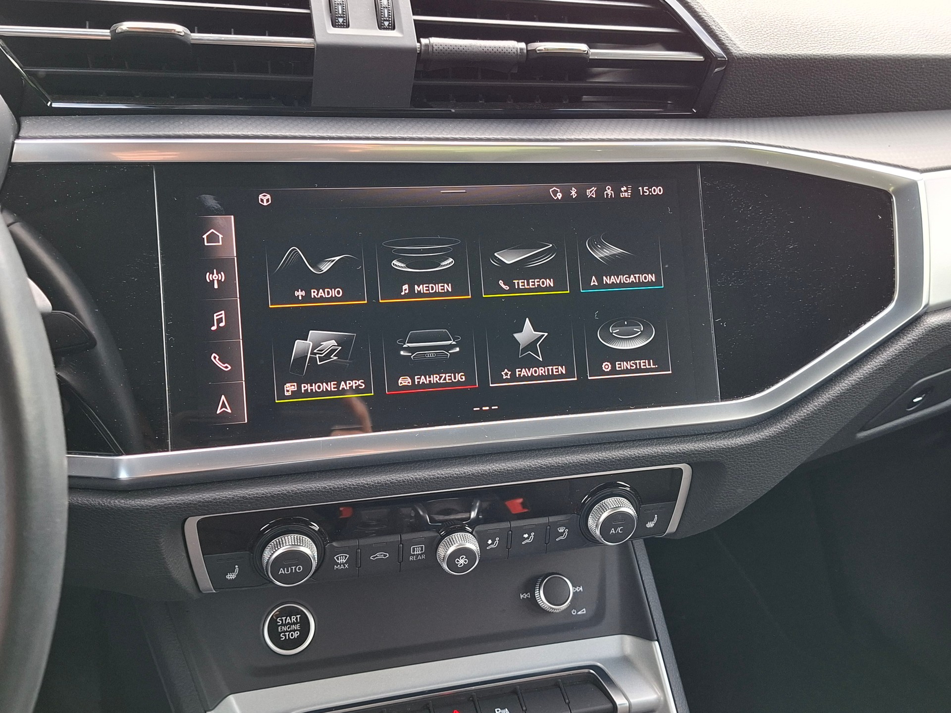 AUDI Q3 35 TDI Attraction quattro S-tronic *frisch ab MFK*-image-12