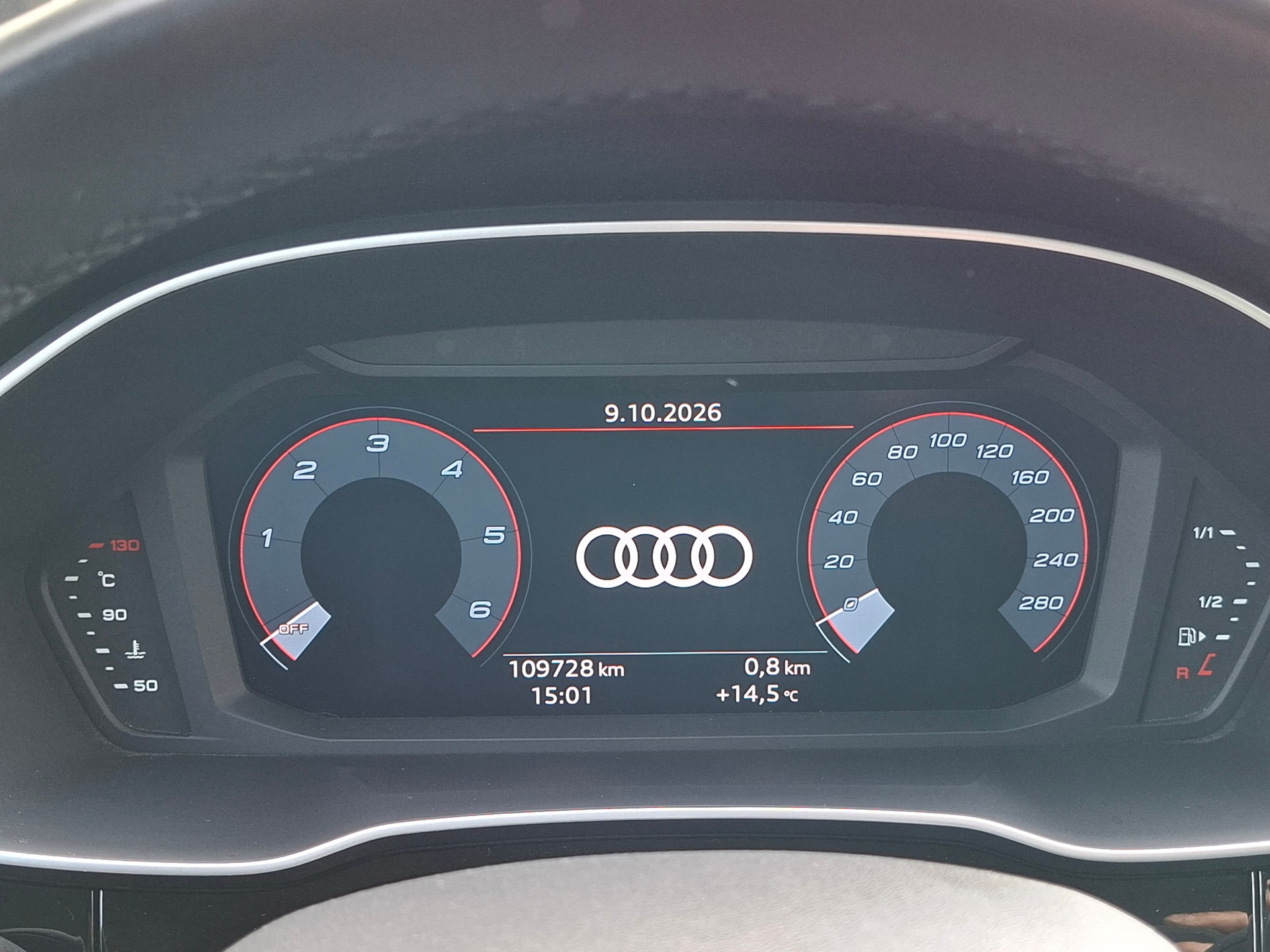AUDI Q3 35 TDI Attraction quattro S-tronic *frisch ab MFK*-image-10