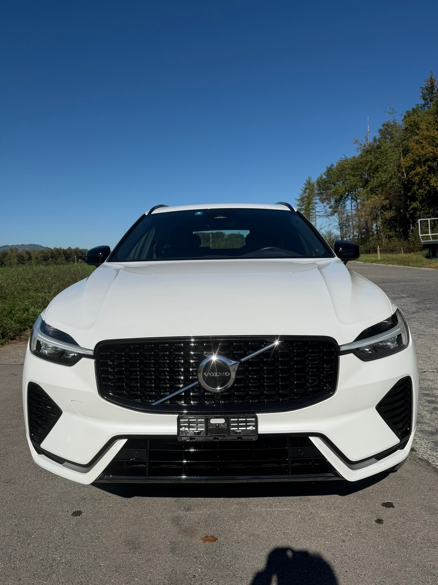 VOLVO 2.0 T6 TE R-Design eAWD-image-0