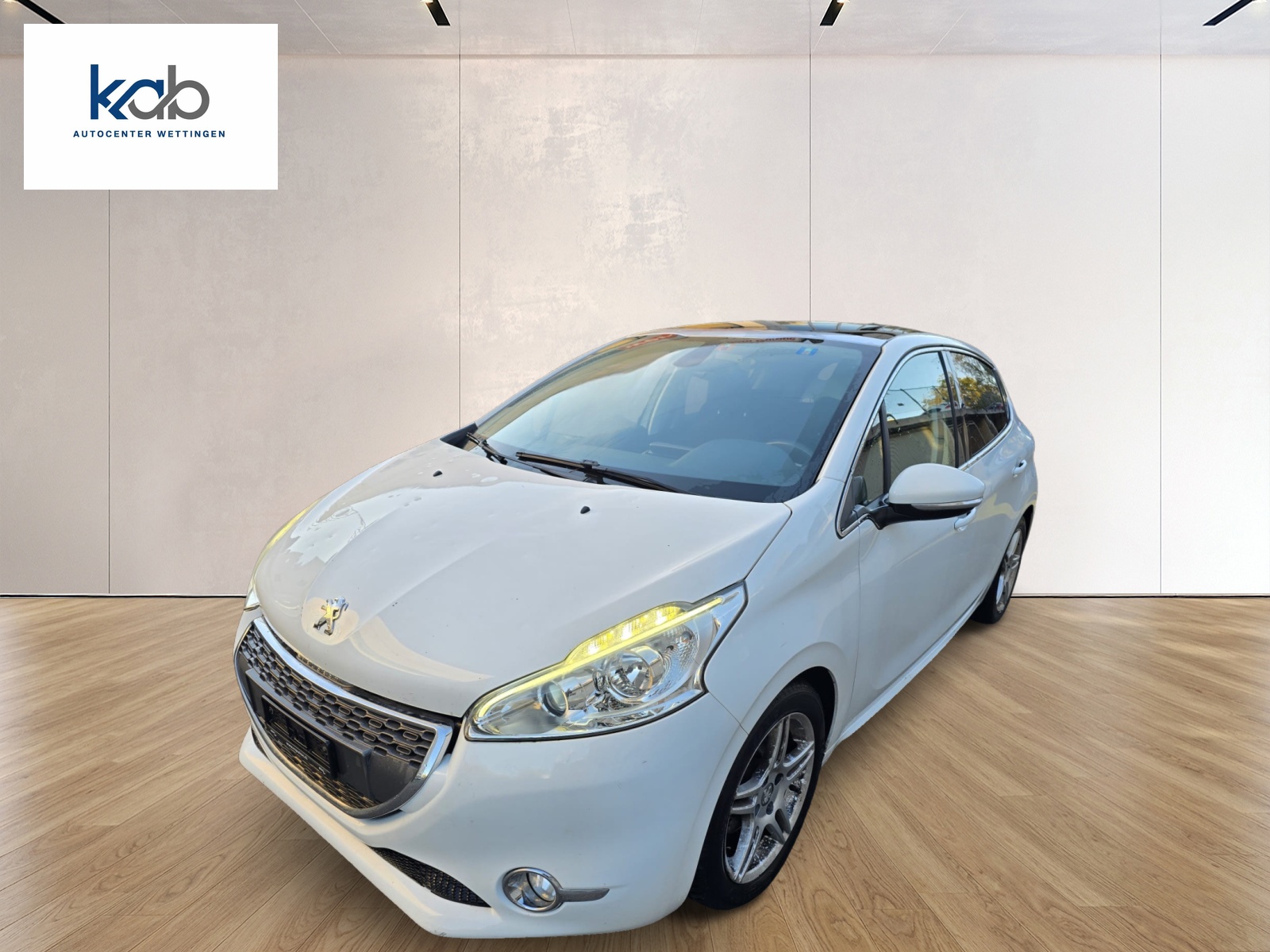 PEUGEOT 208 1.6 VTI Allure Automatik-image-0