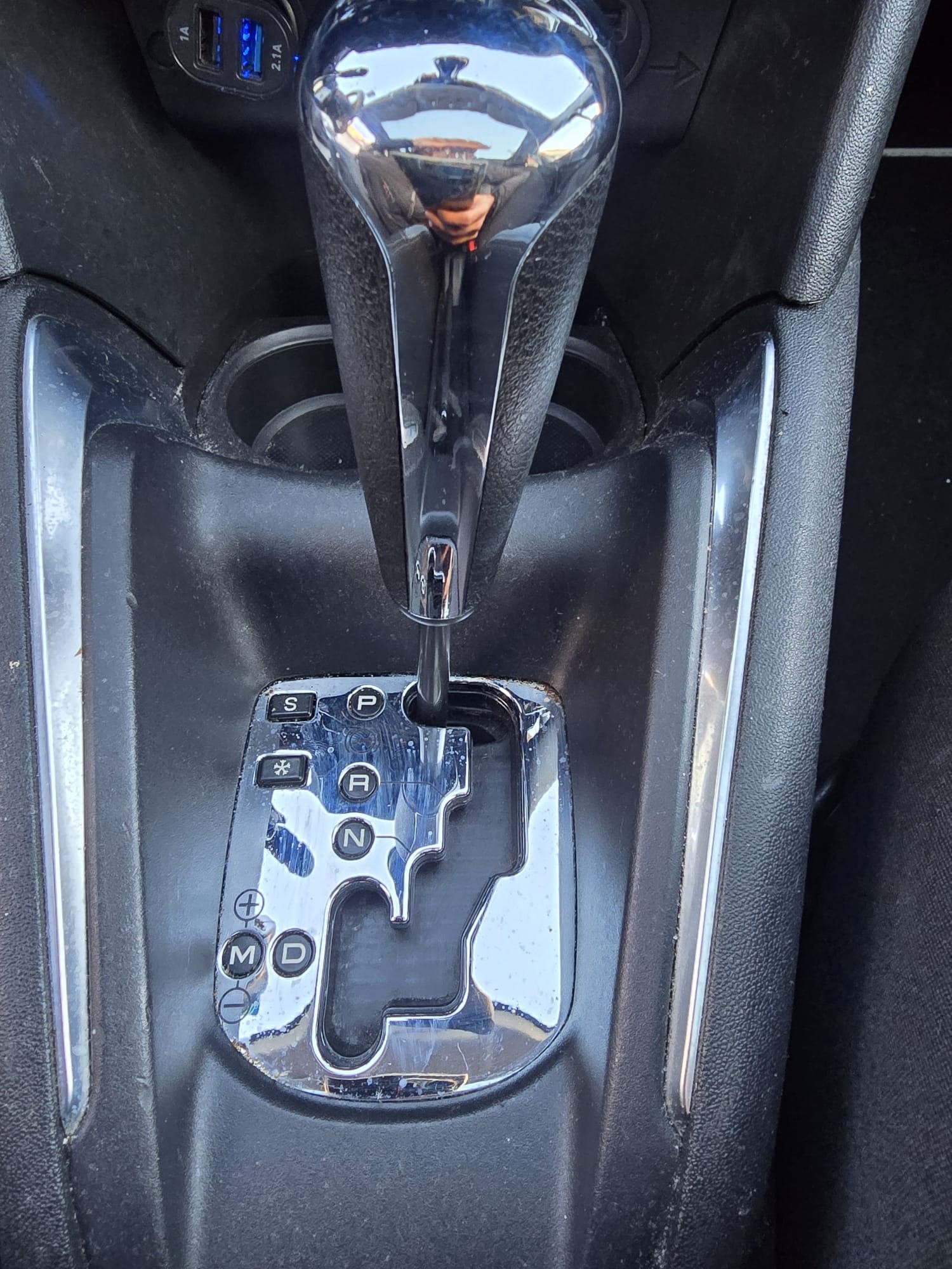 PEUGEOT 208 1.6 VTI Allure Automatik-image-16