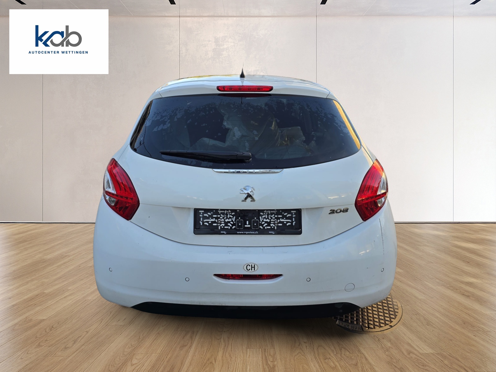 PEUGEOT 208 1.6 VTI Allure Automatik-image-4