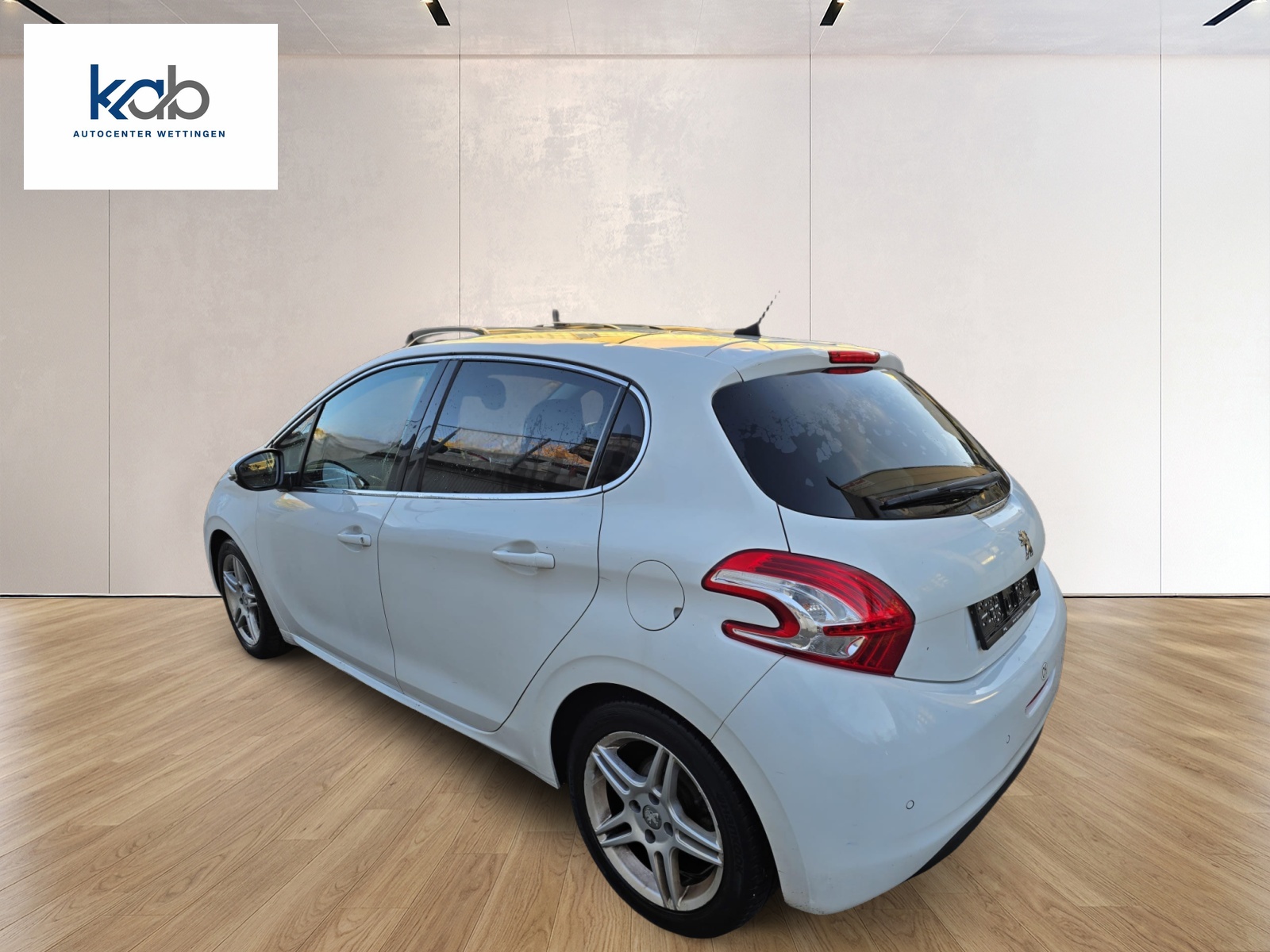 PEUGEOT 208 1.6 VTI Allure Automatik-image-5