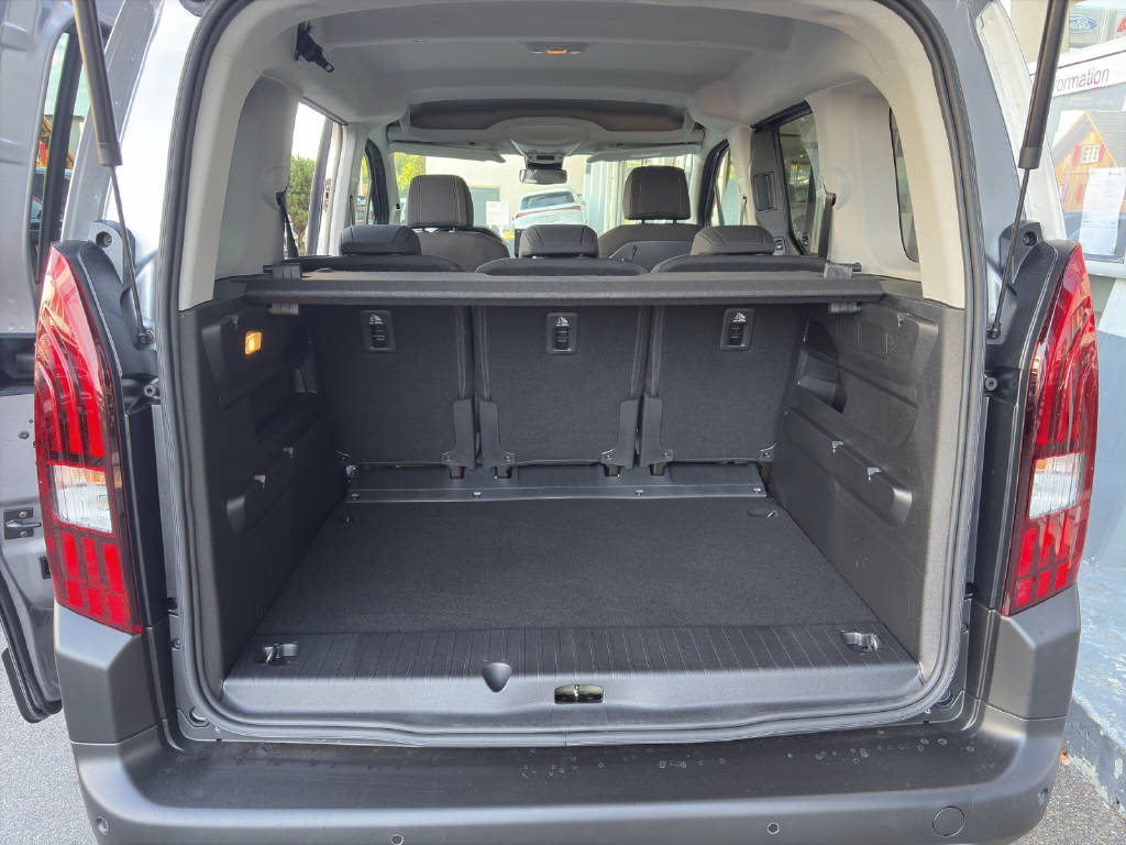 PEUGEOT Rifter 1.5 BlueHDi 130 GT-image-8