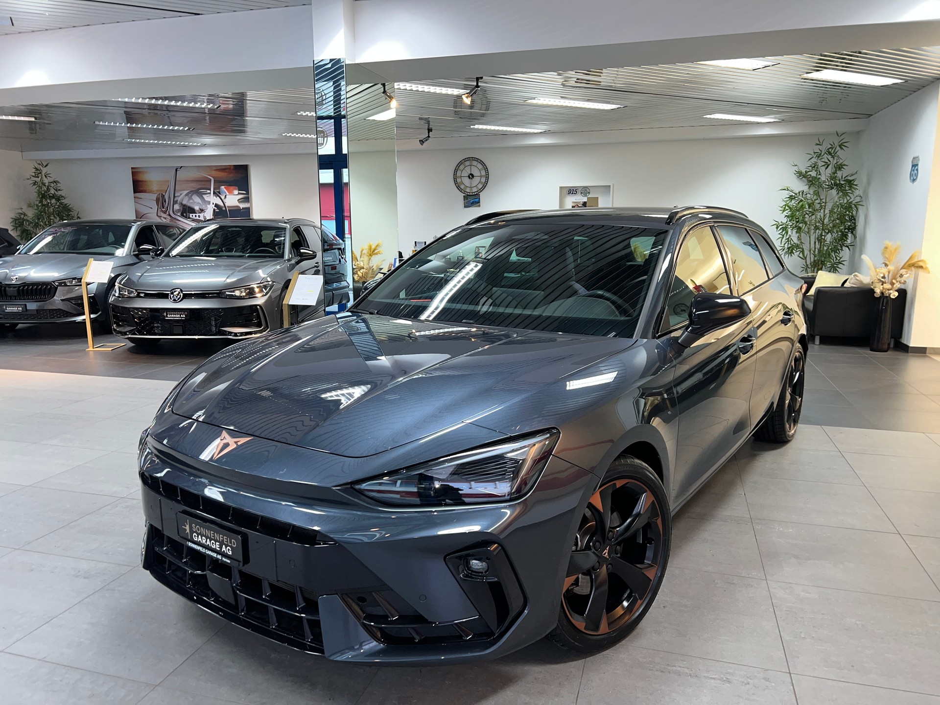 CUPRA LEON ST 2.0 TSI Prime Edition DSG 4Drive / 5 Jahre Garantie-showroom-element-1