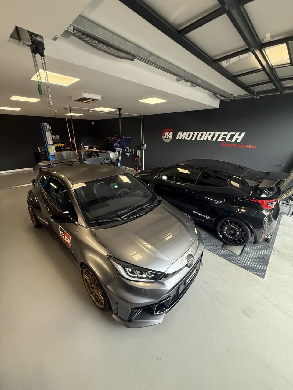 TOYOTA 1.6 Turbo Sport 4x4-image-1