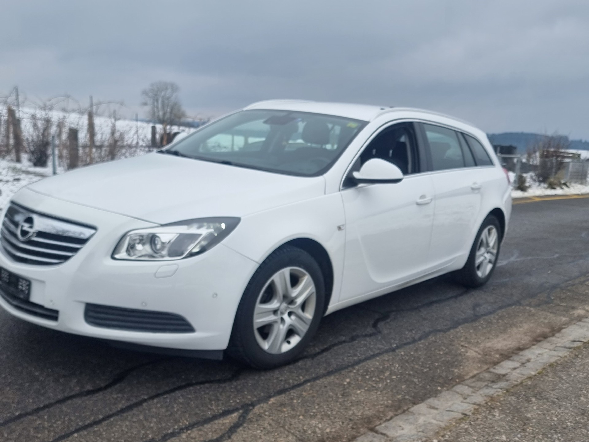 OPEL Insignia ST 2.0 CDTI Active Edition Aut.-image-4