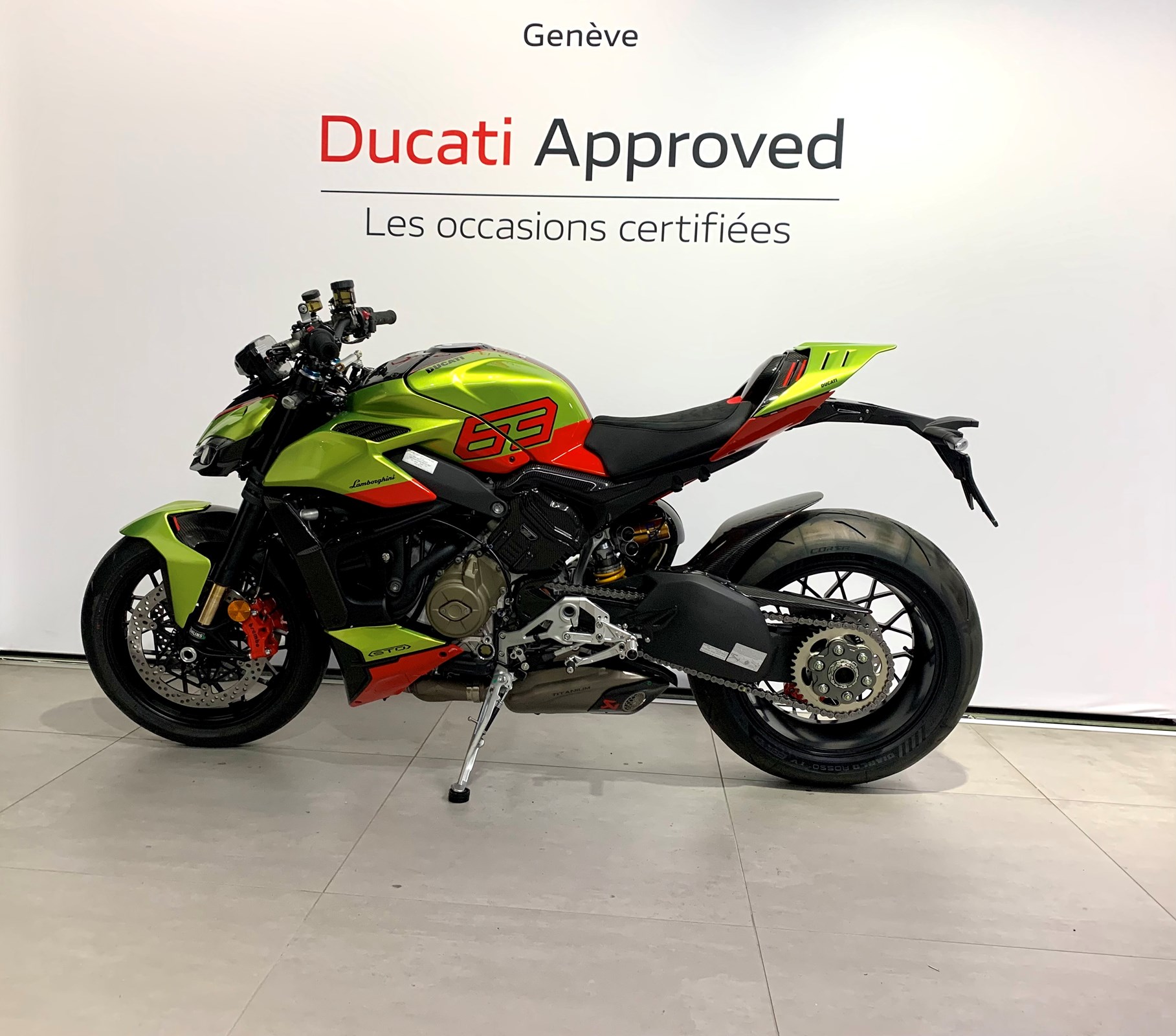 DUCATI Streetfighter V4 LAMBORGHINI-showroom-element-1