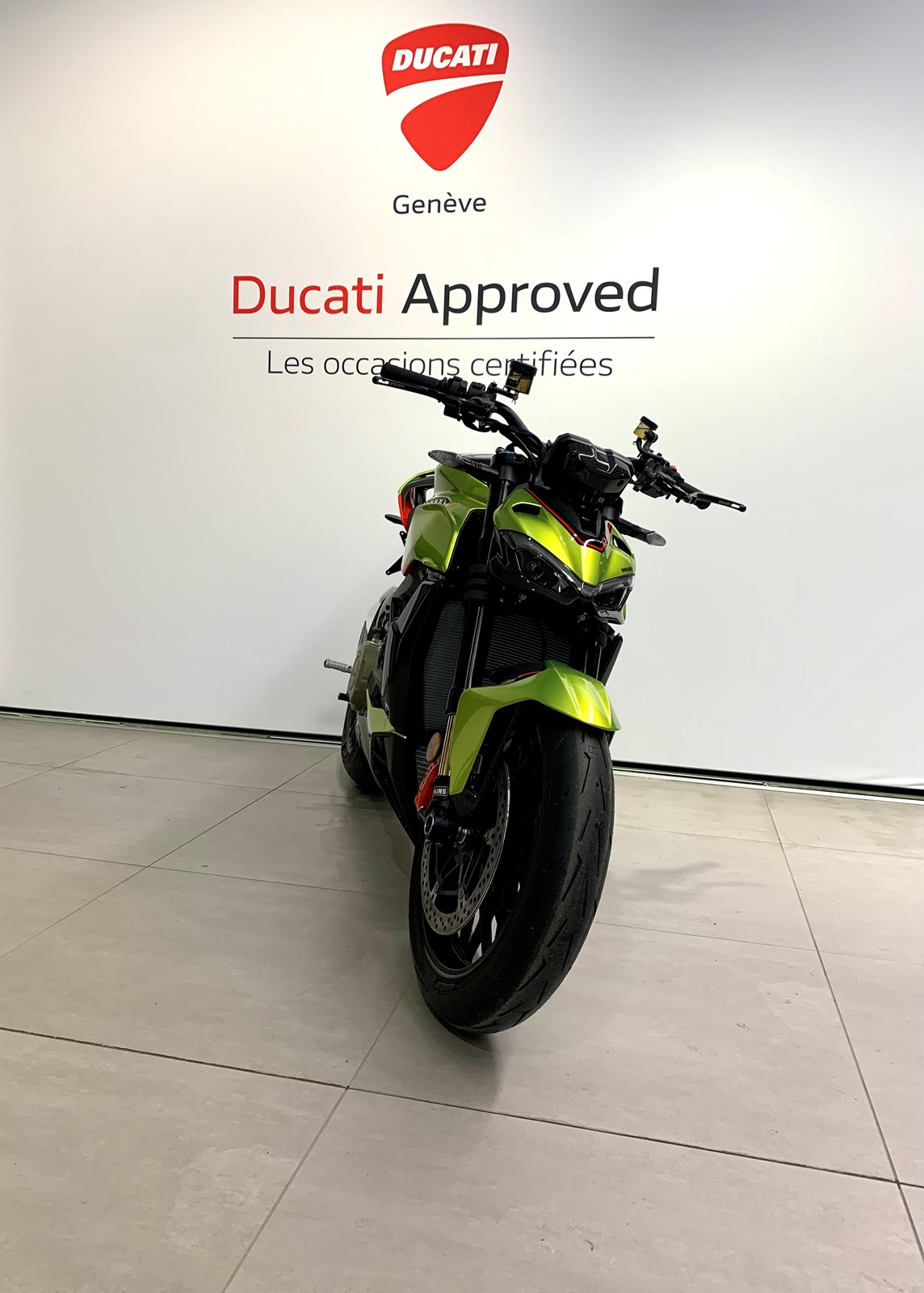 DUCATI Streetfighter V4 LAMBORGHINI-showroom-element-2