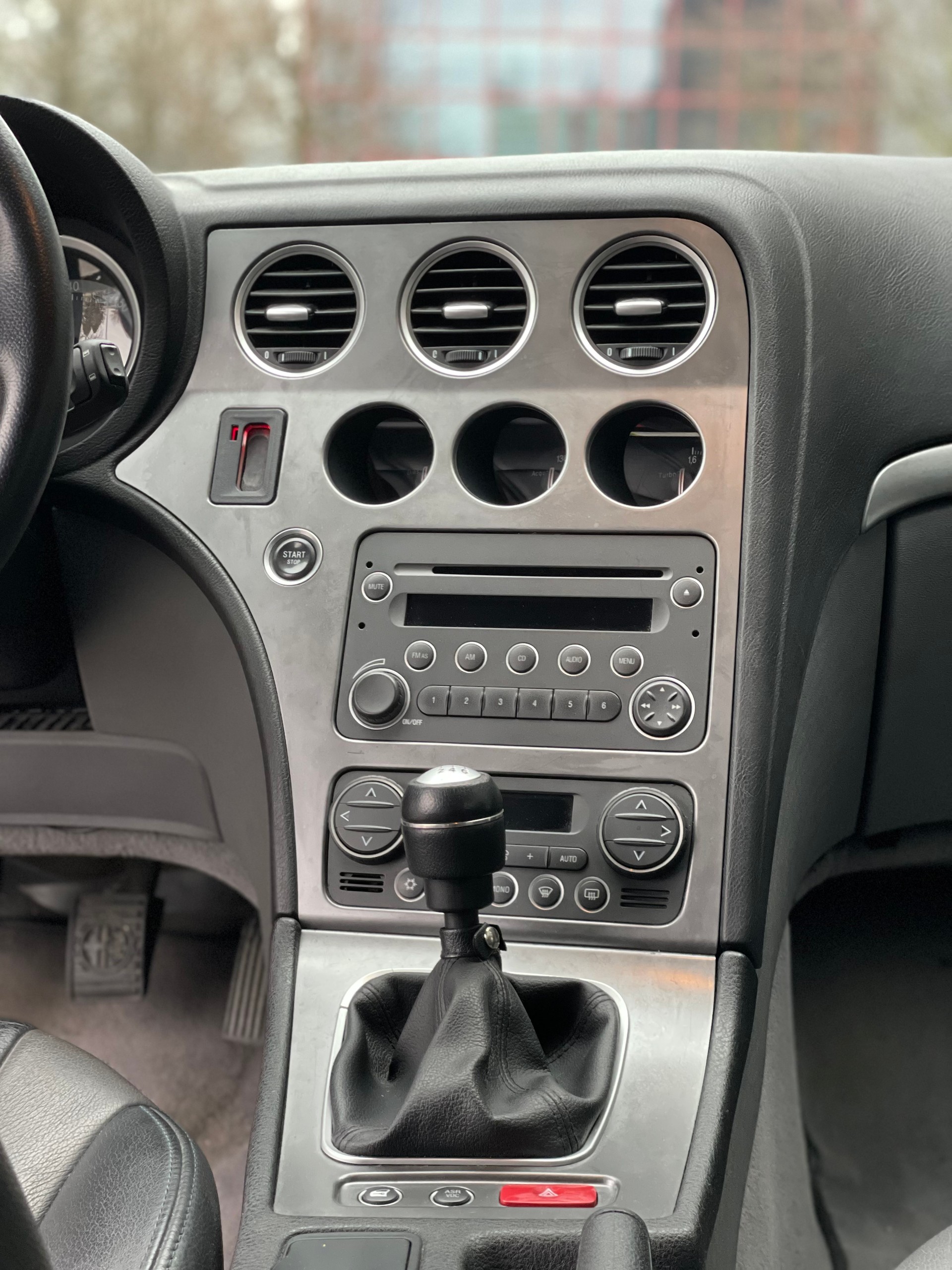 ALFA ROMEO Brera 2.4 JTD-image-10