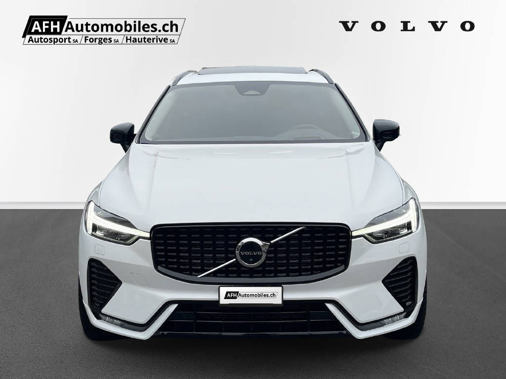 VOLVO XC60 2.0 B5 MH Ultimate Dark AWD-image-6