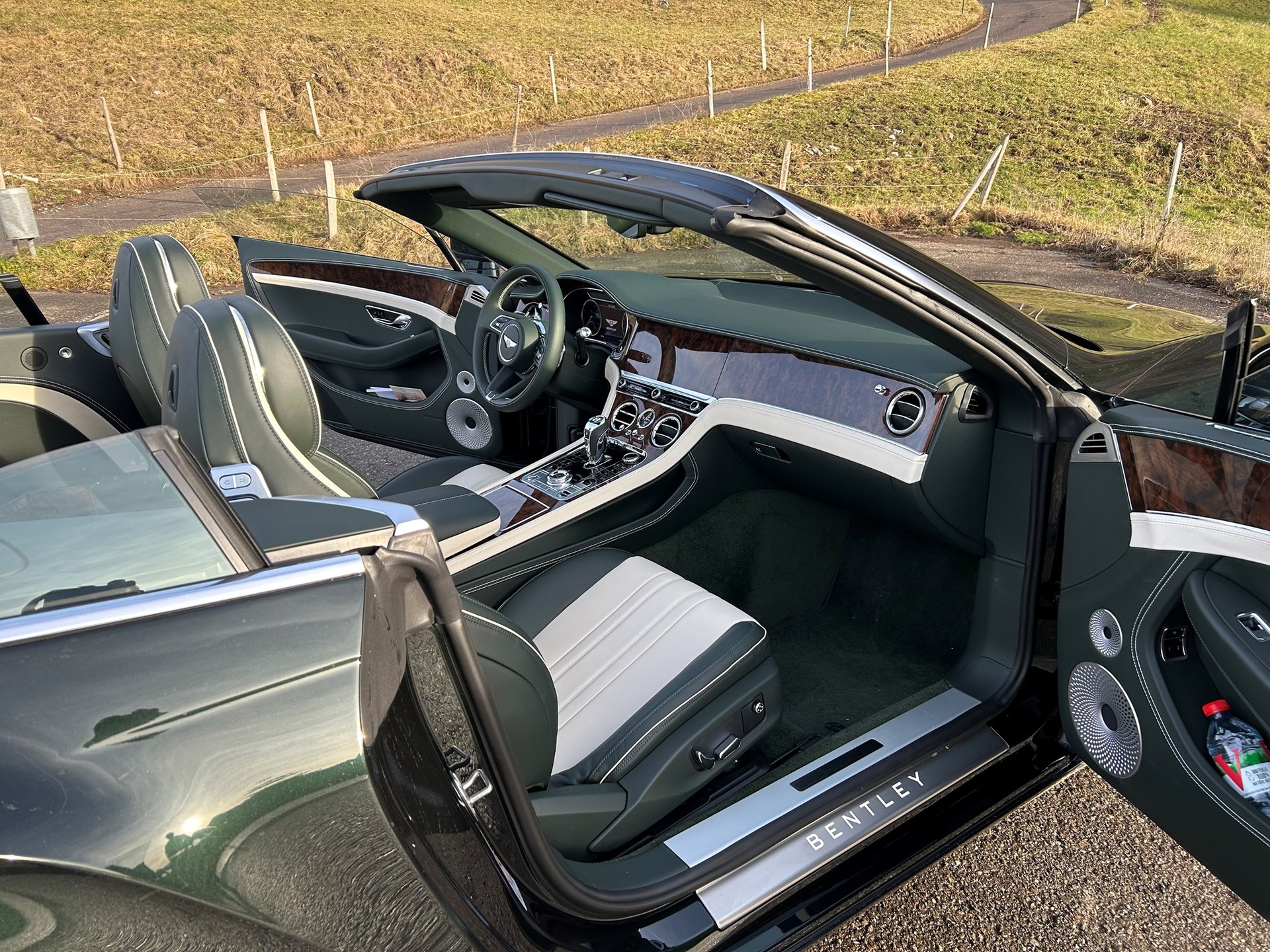 BENTLEY Continental GTC 4.0 V8-image-6