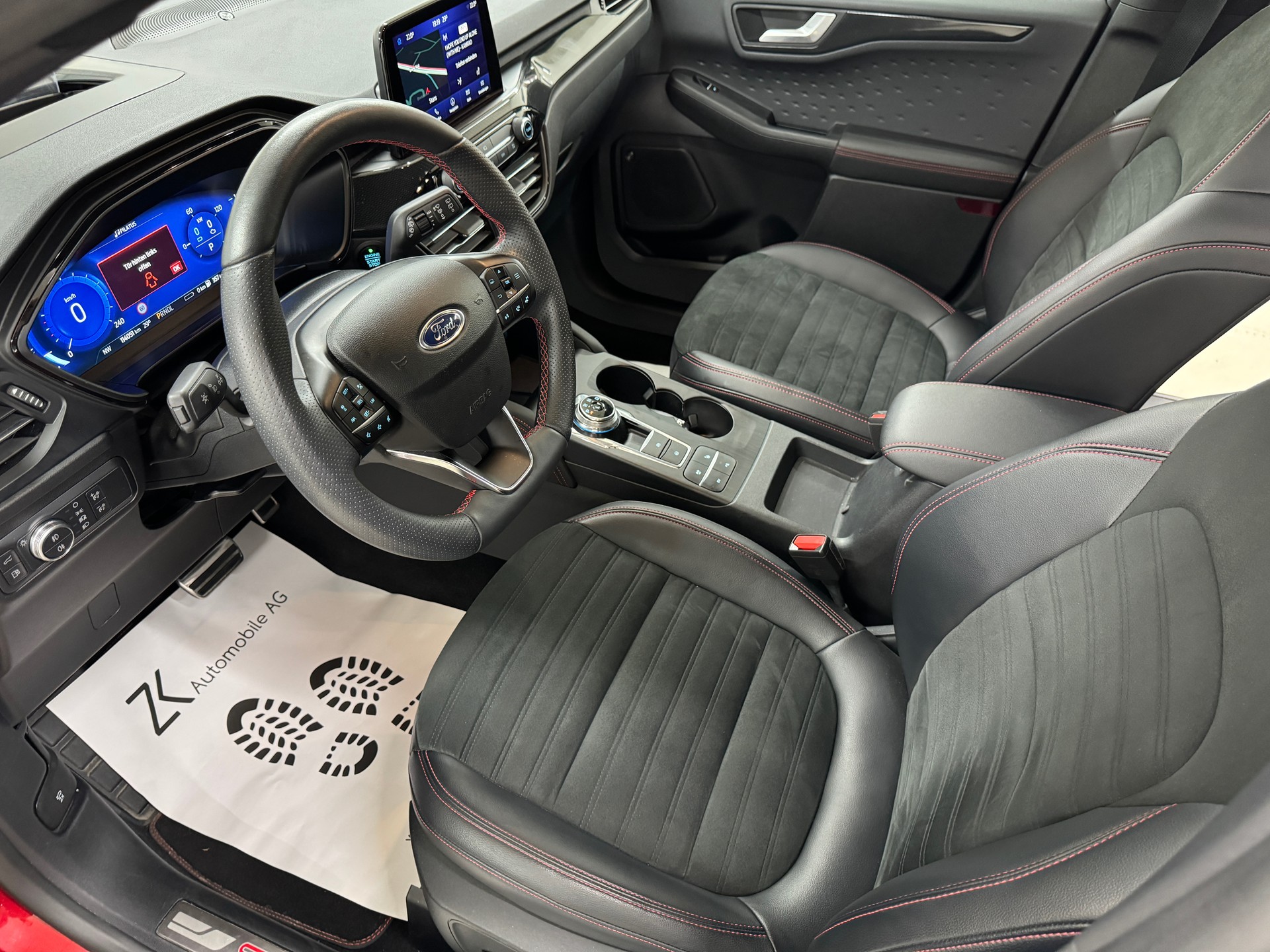 FORD Kuga 2.5 PHEV ST-Line 224PS X 2WD-image-6