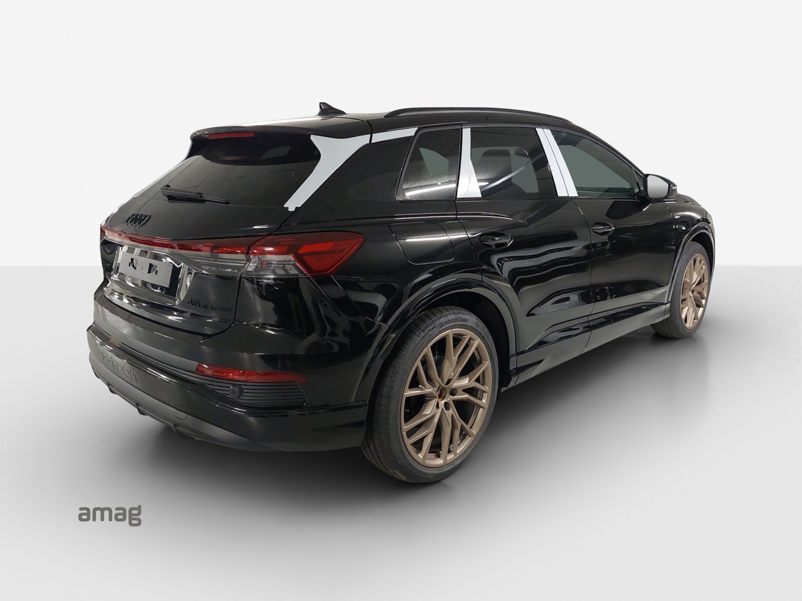 AUDI Q4 e-tron 45-image-4