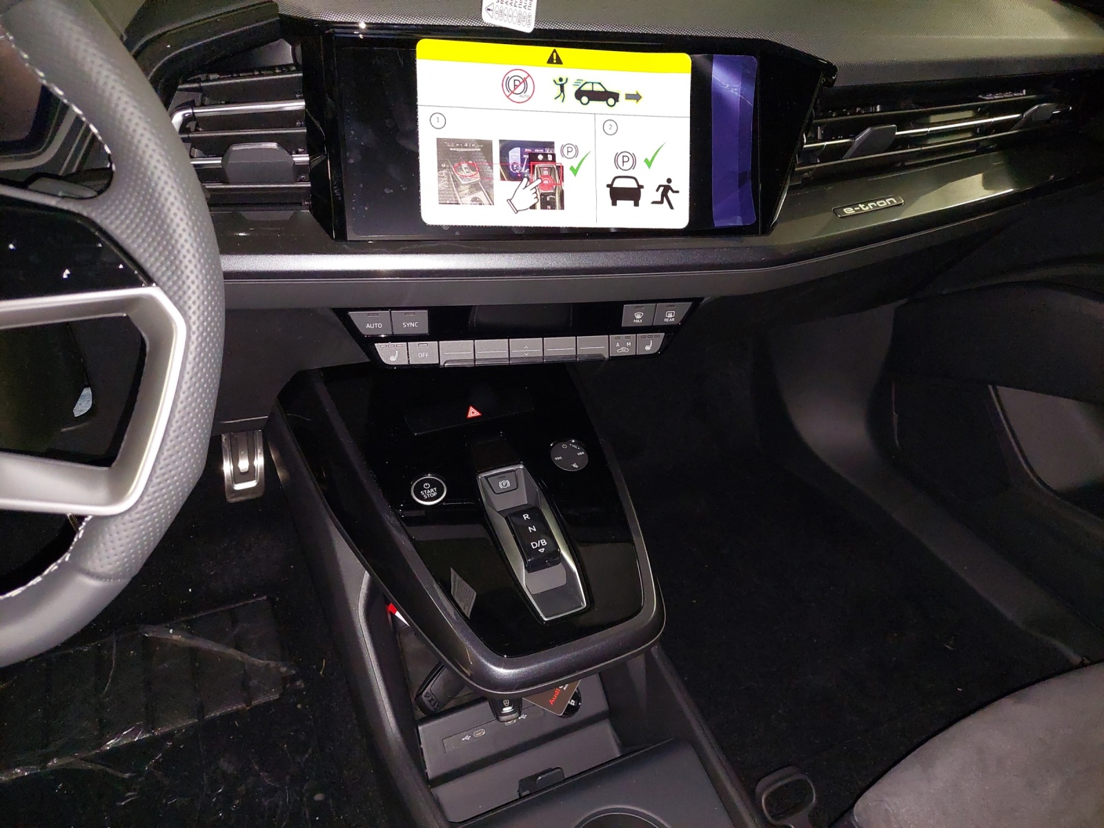 AUDI Q4 e-tron 45-image-10