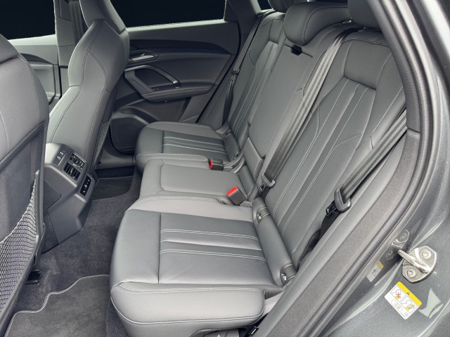 AUDI Q5 TDI quattro 150 kW S-tronic-image-15