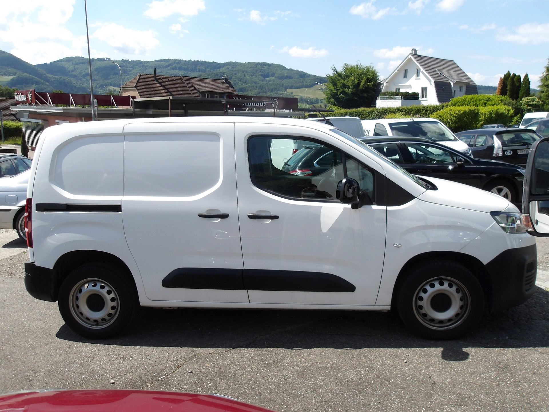 CITROEN Berlingo Van 1.5 Blue HDi 130 s/s Club 1000kg-image-3