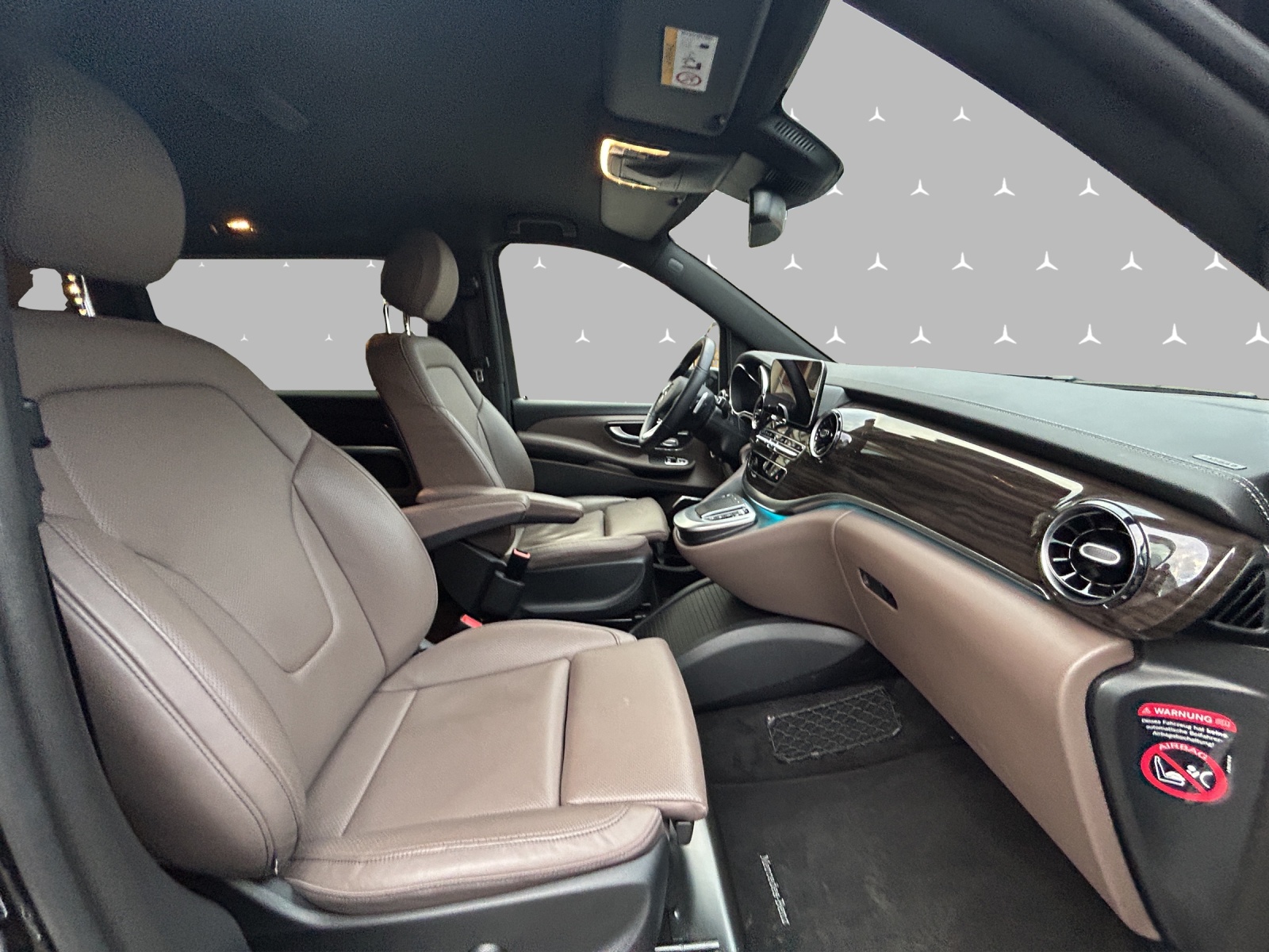 MERCEDES-BENZ V 300 d lang Swiss Edition 4Matic 9G-Tronic-image-10