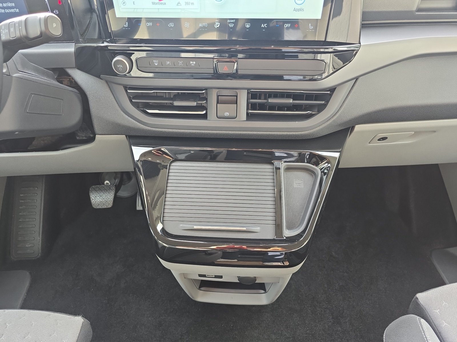FORD Transit C Nugget 320 L1 2.0 Ec-image-9