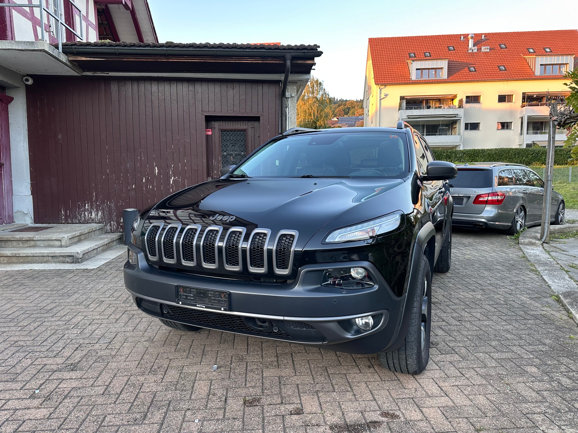JEEP Cherokee 3.2 Trailhawk AWD 9ATX-image-0
