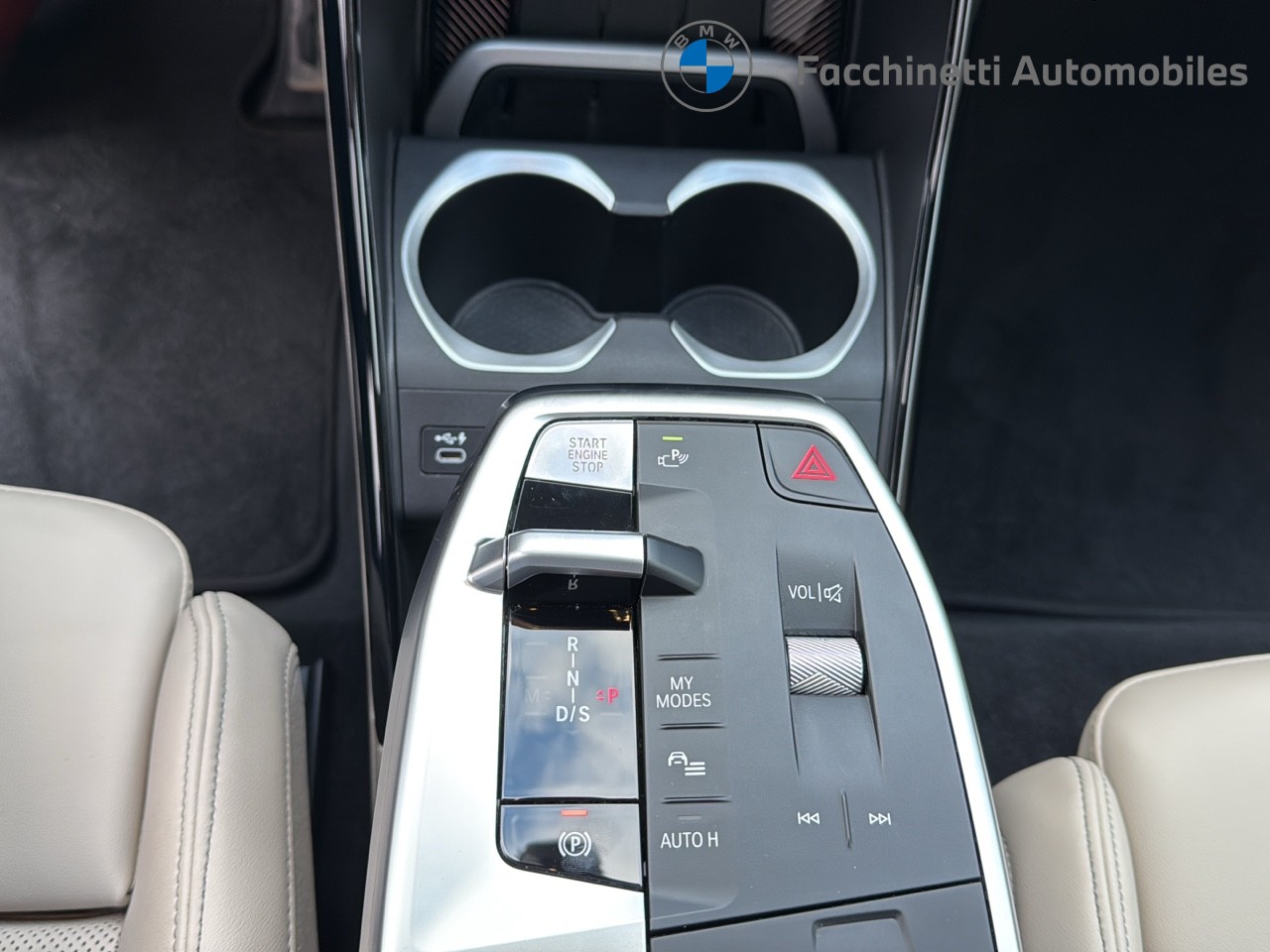 BMW X1 xDrive 20d 48V M Sport-image-18