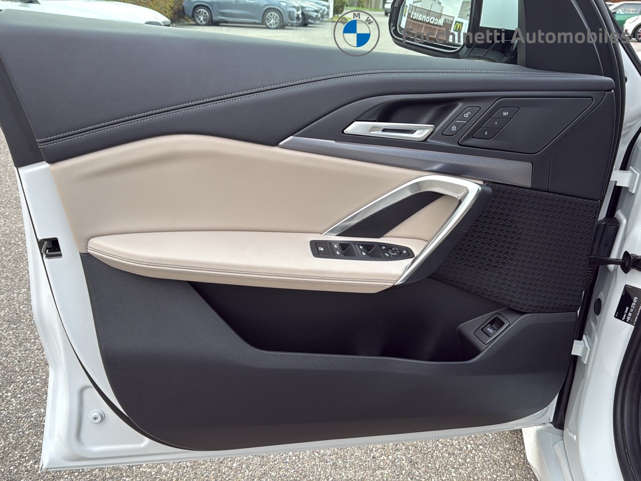 BMW X1 xDrive 20d 48V M Sport-image-10