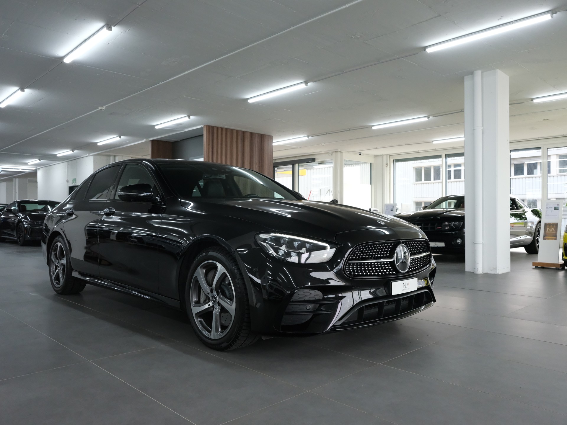 MERCEDES-BENZ E 400 d 4Matic AMG Line 9G-Tronic-image-1