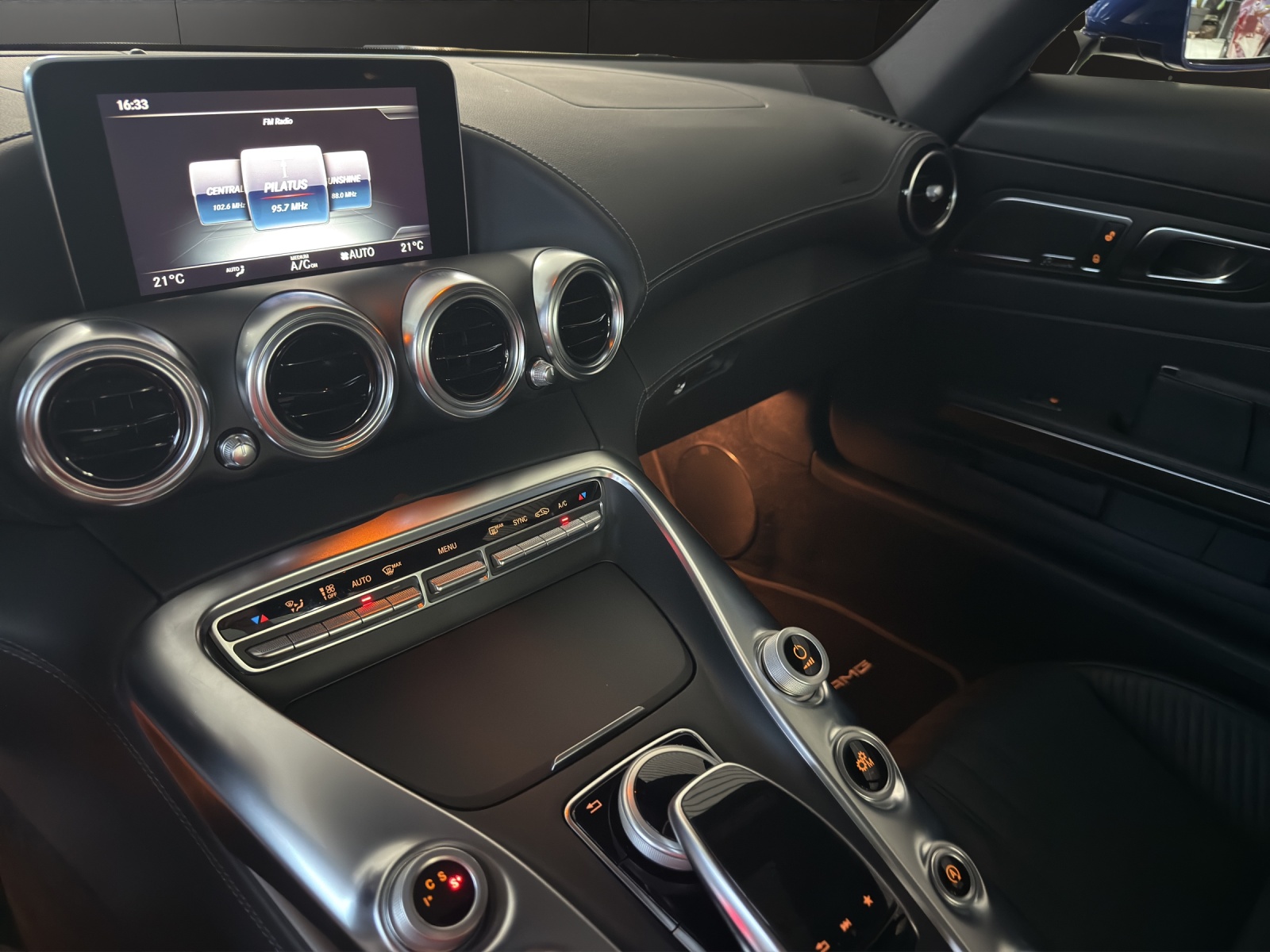 MERCEDES-BENZ AMG GT Speedshift DCT-image-11