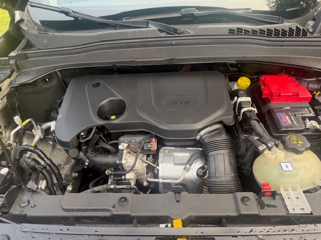 JEEP Renegade 1.0 Turbo Night Eagle-image-11