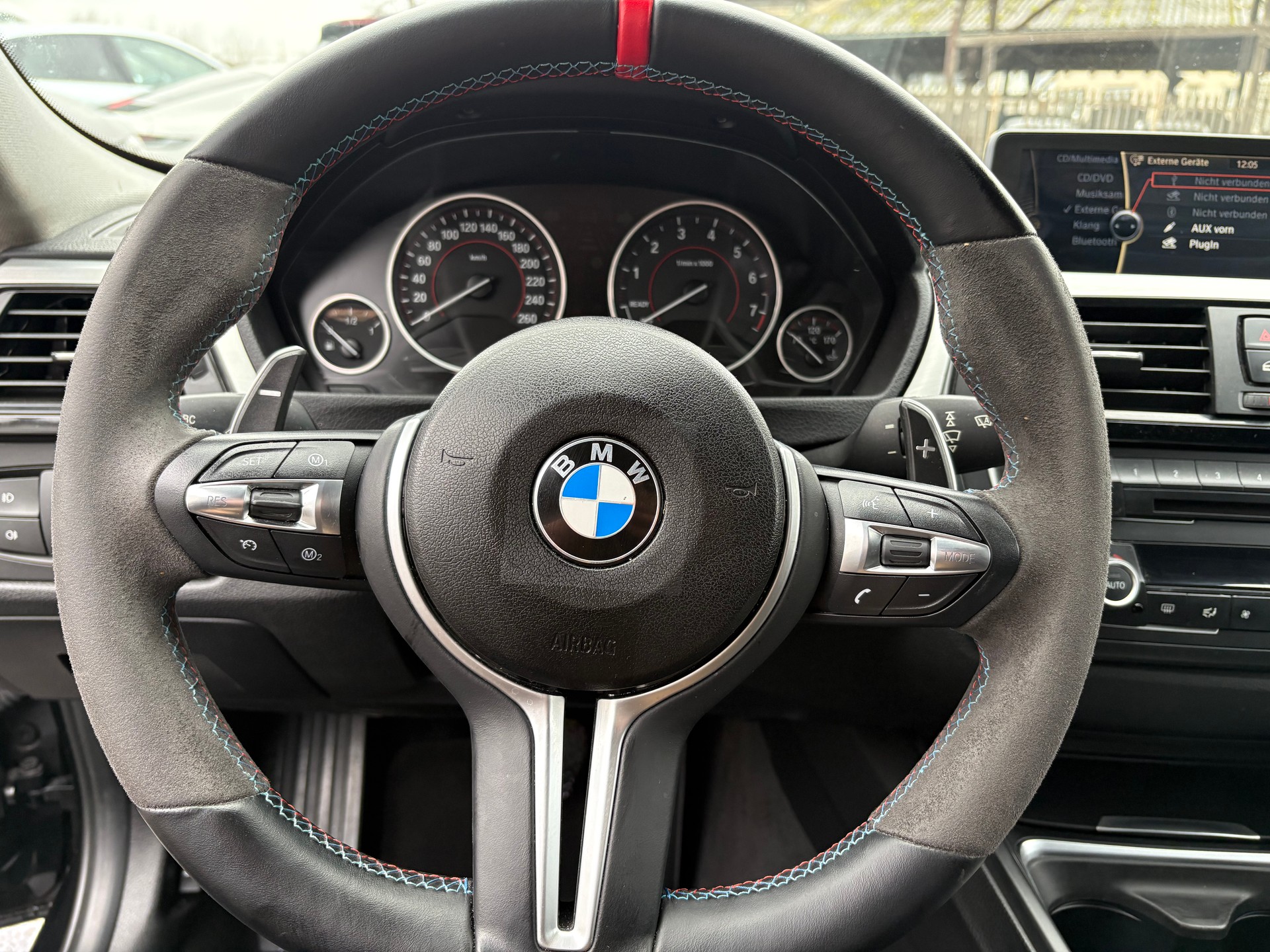 BMW 335i Sport Line Steptronic-image-14
