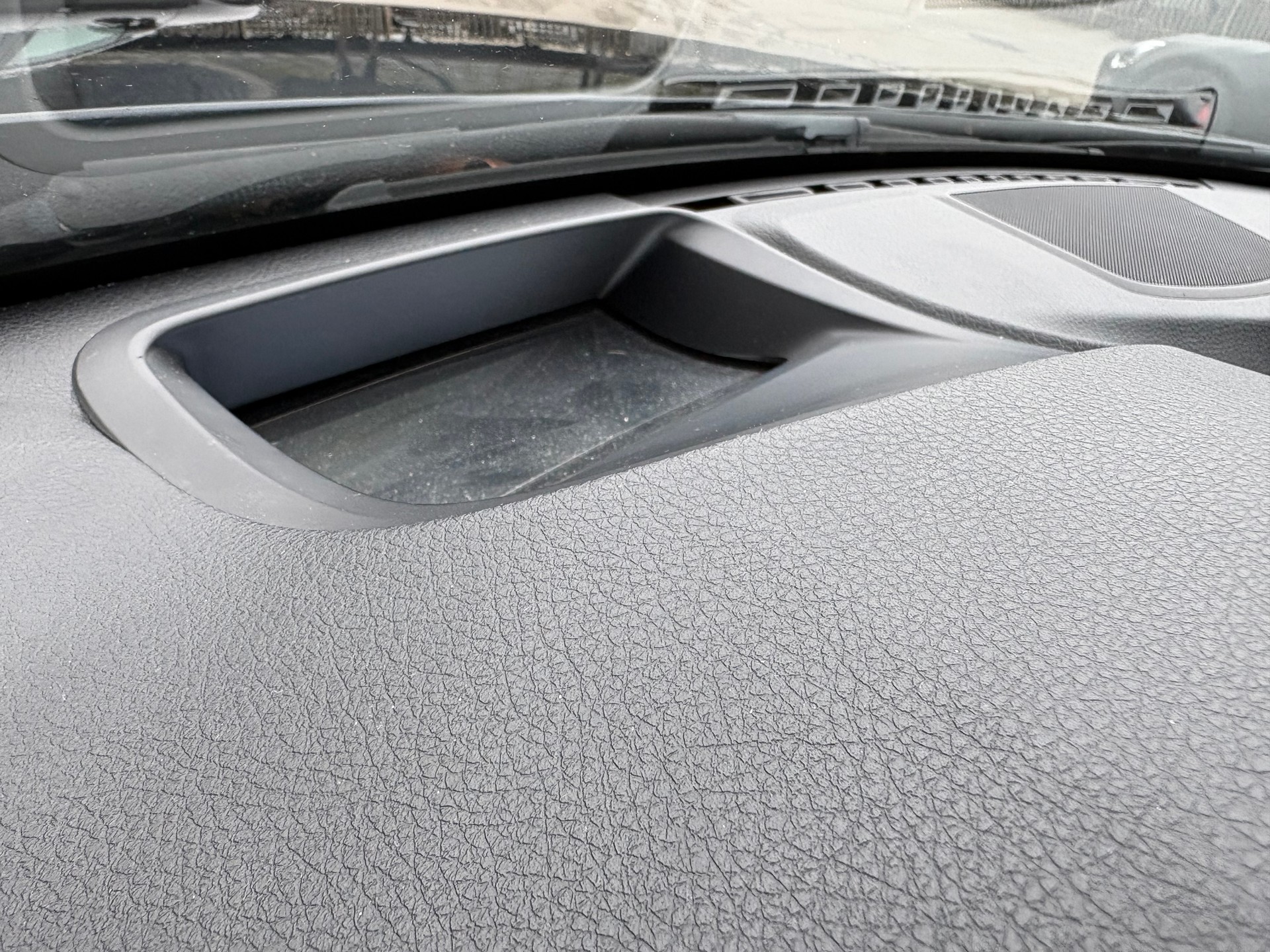 BMW 335i Sport Line Steptronic-image-12