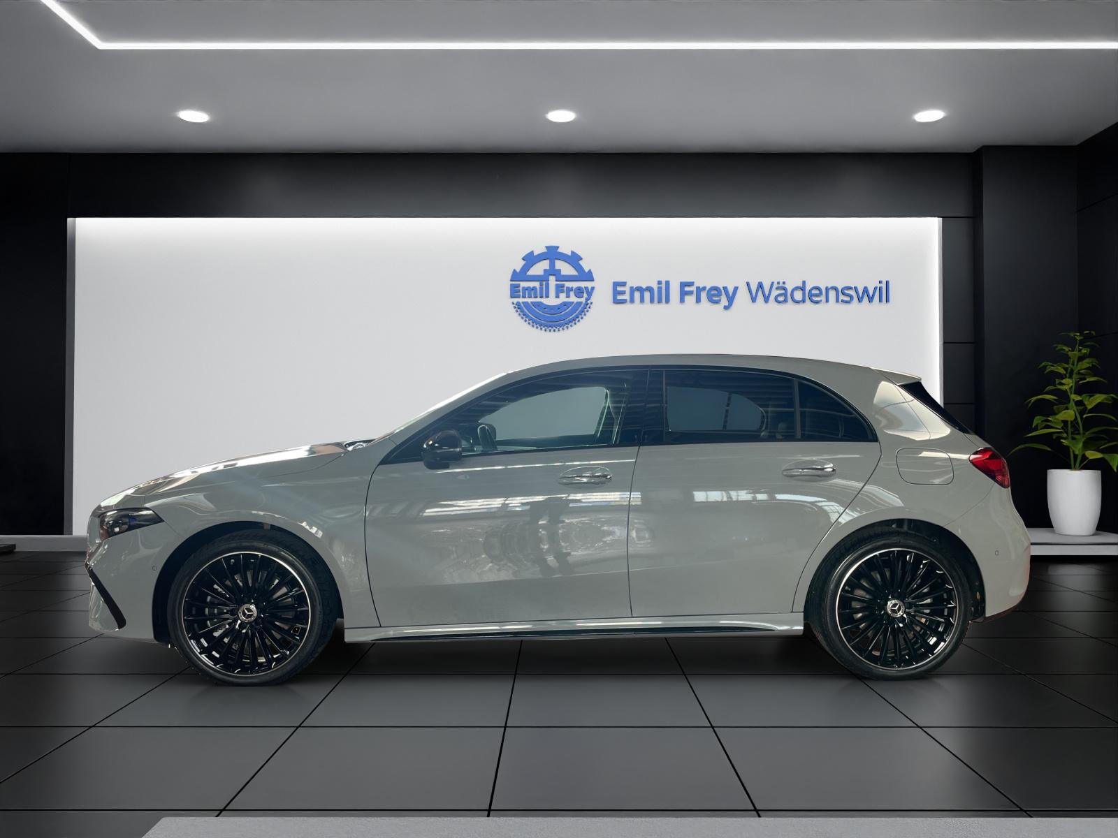 MERCEDES-BENZ A 250 e AMG Line-image-1