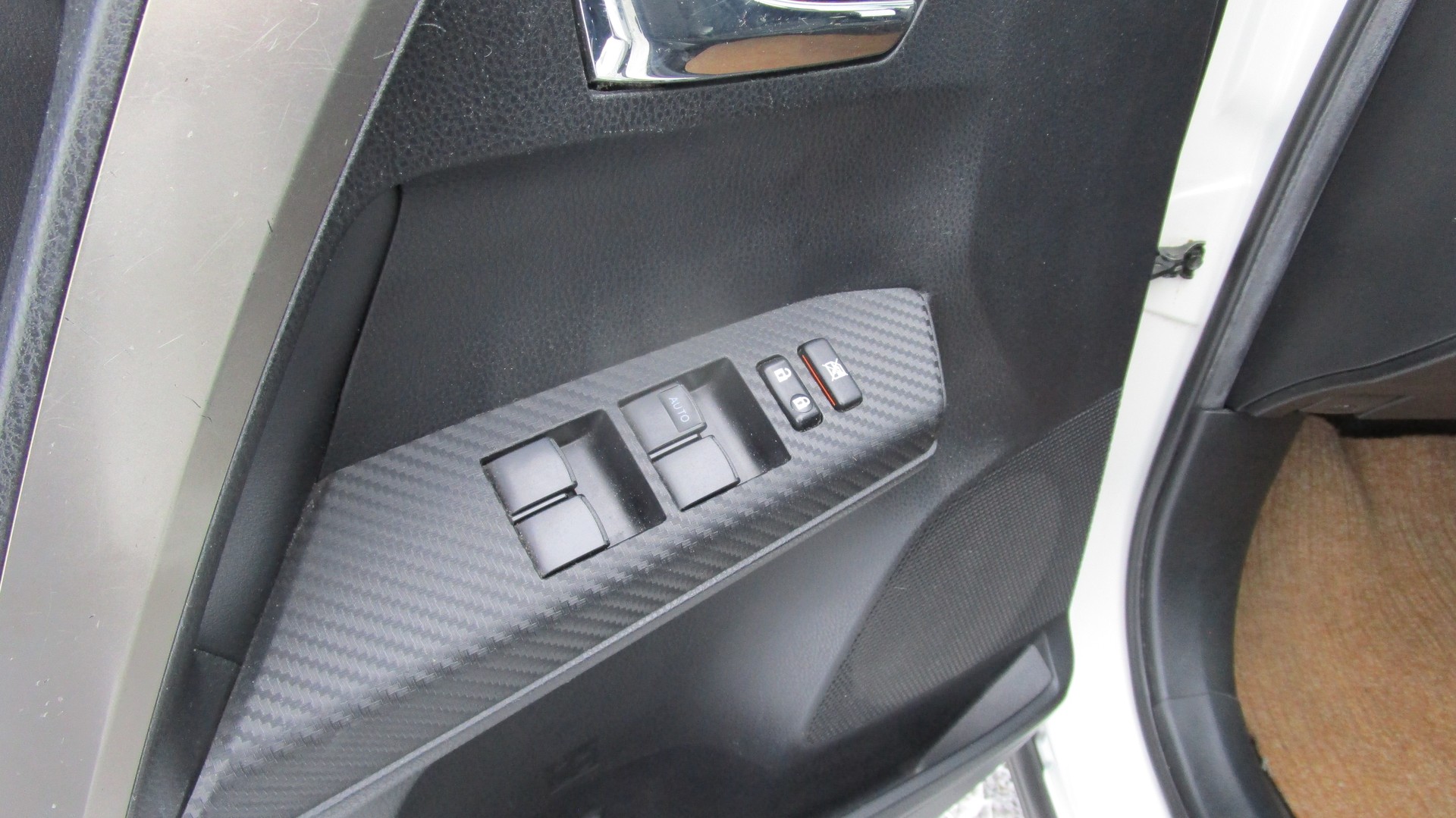 TOYOTA RAV-4 2.0 16V Sol Premium Multidrive S-image-6