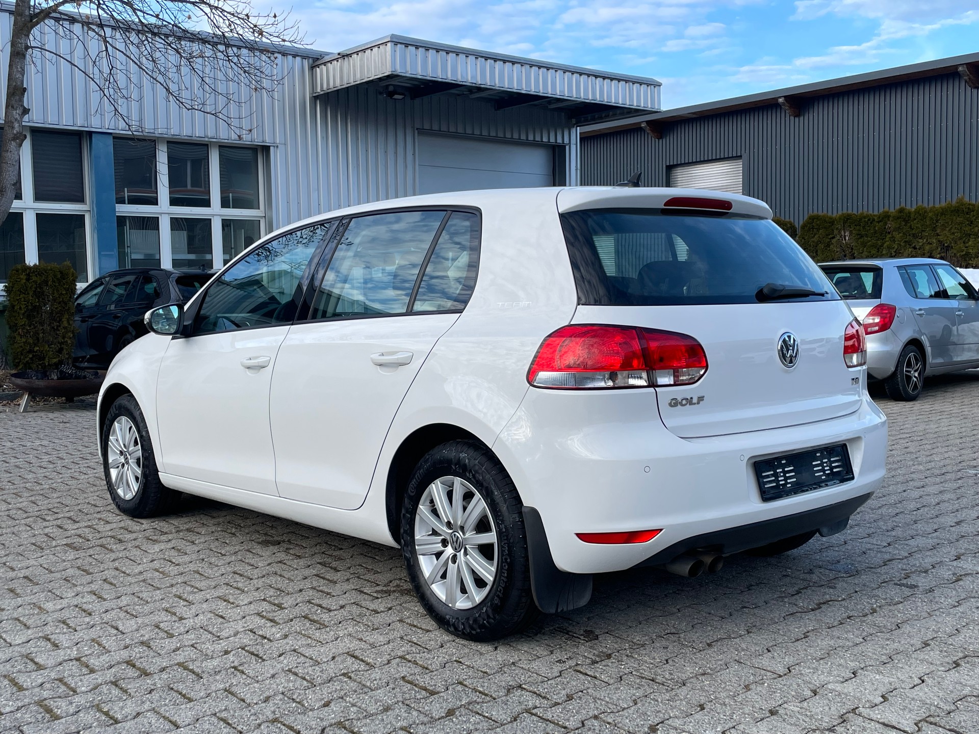 VW Golf 1.4 TSI Team DSG-image-3