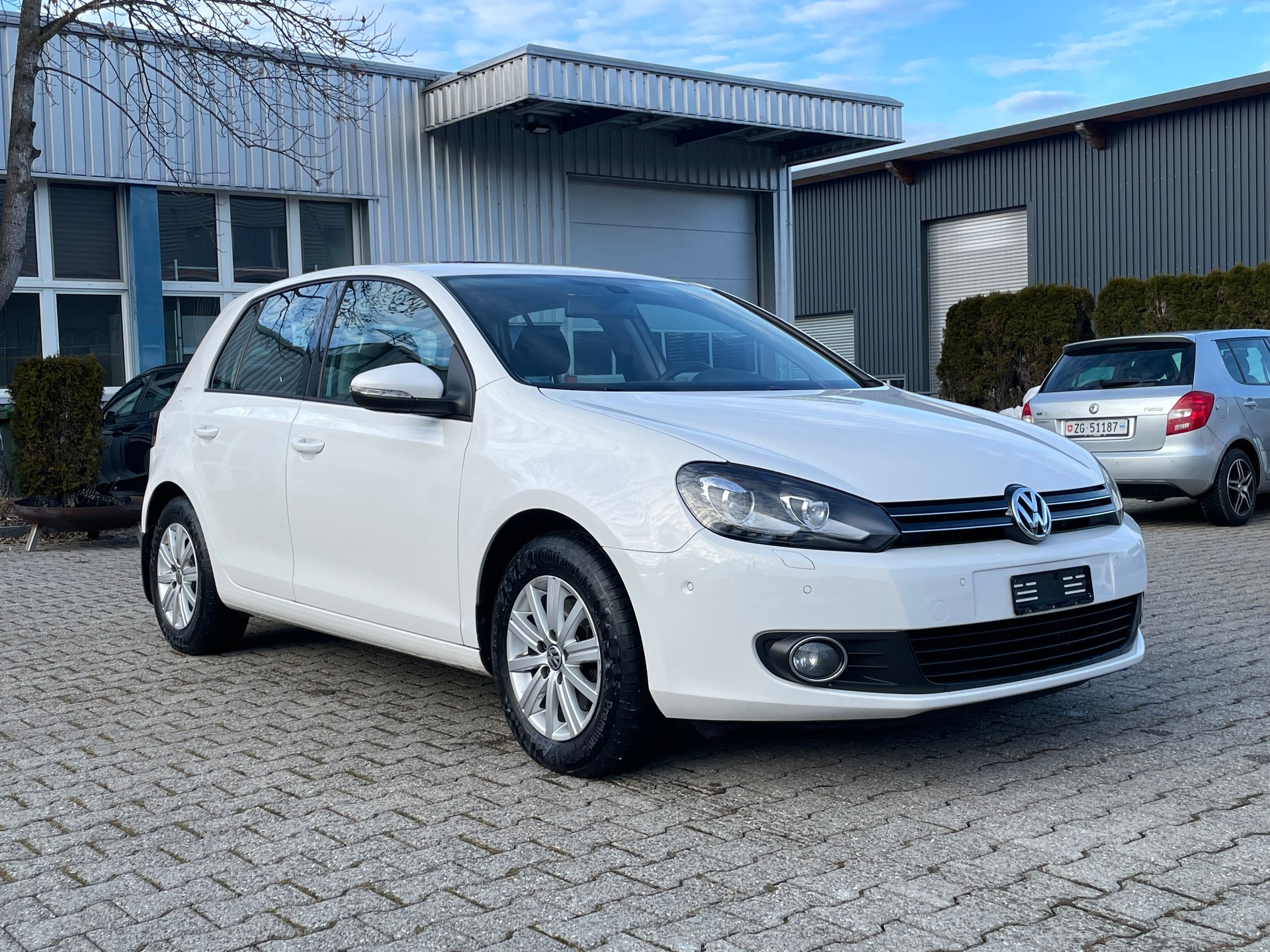 VW Golf 1.4 TSI Team DSG-image-7