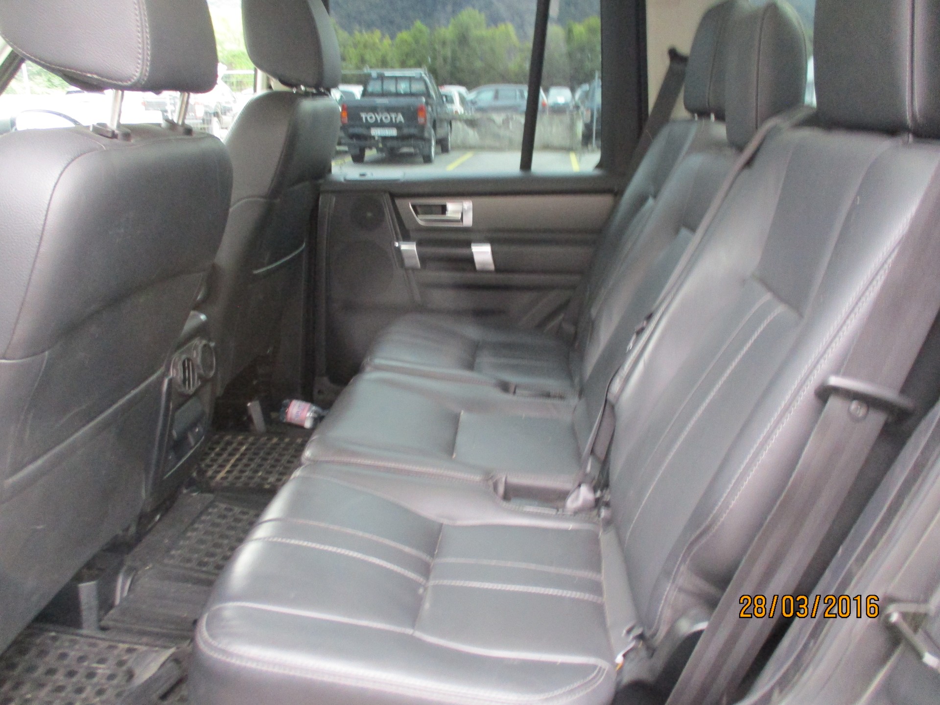 LAND ROVER DISCOVERY-image-8