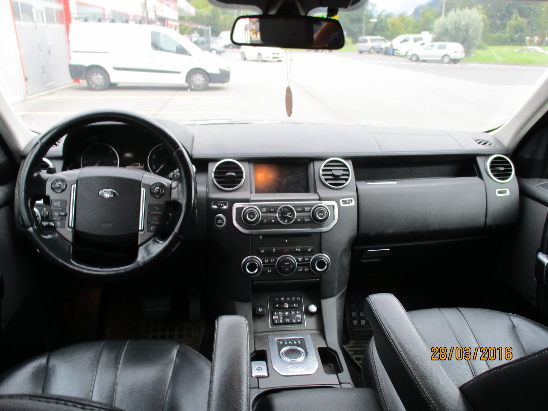 LAND ROVER DISCOVERY-image-6
