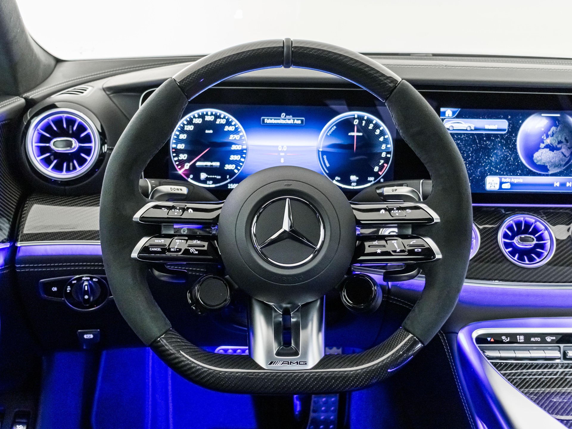 MERCEDES-BENZ AMG GT 63 S E PERFORMANCE-image-10