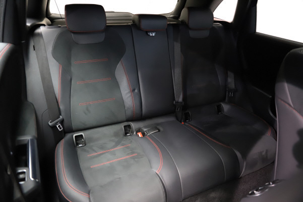 Image MERCEDES-BENZ B-200 B 200 AMG Line
