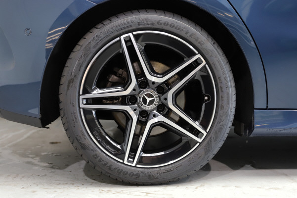 Image MERCEDES-BENZ B-200 B 200 AMG Line