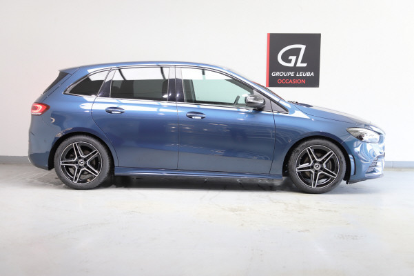 Image MERCEDES-BENZ B-200 B 200 AMG Line