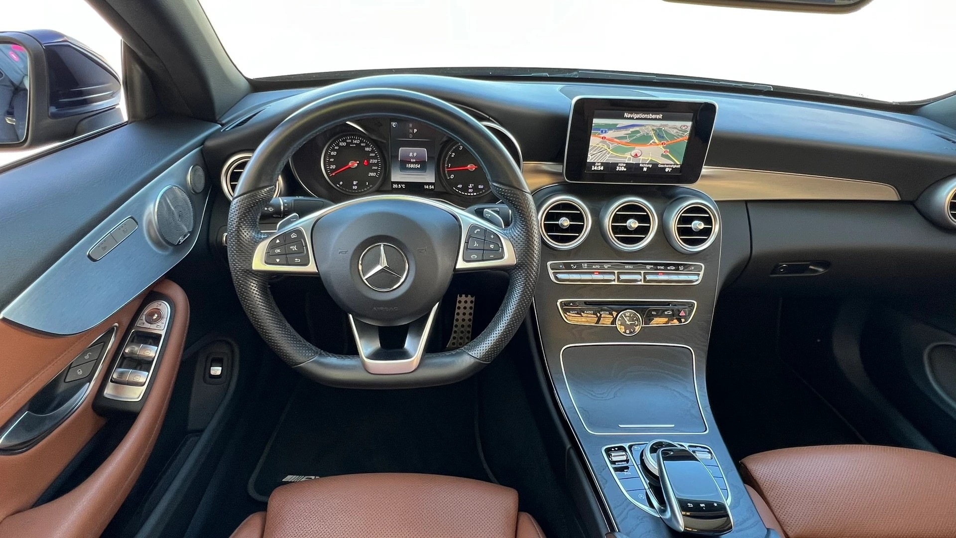 MERCEDES-BENZ C 250 CABRIOLET AMG LINE 9G-TRONIC l 211 PS-image-25