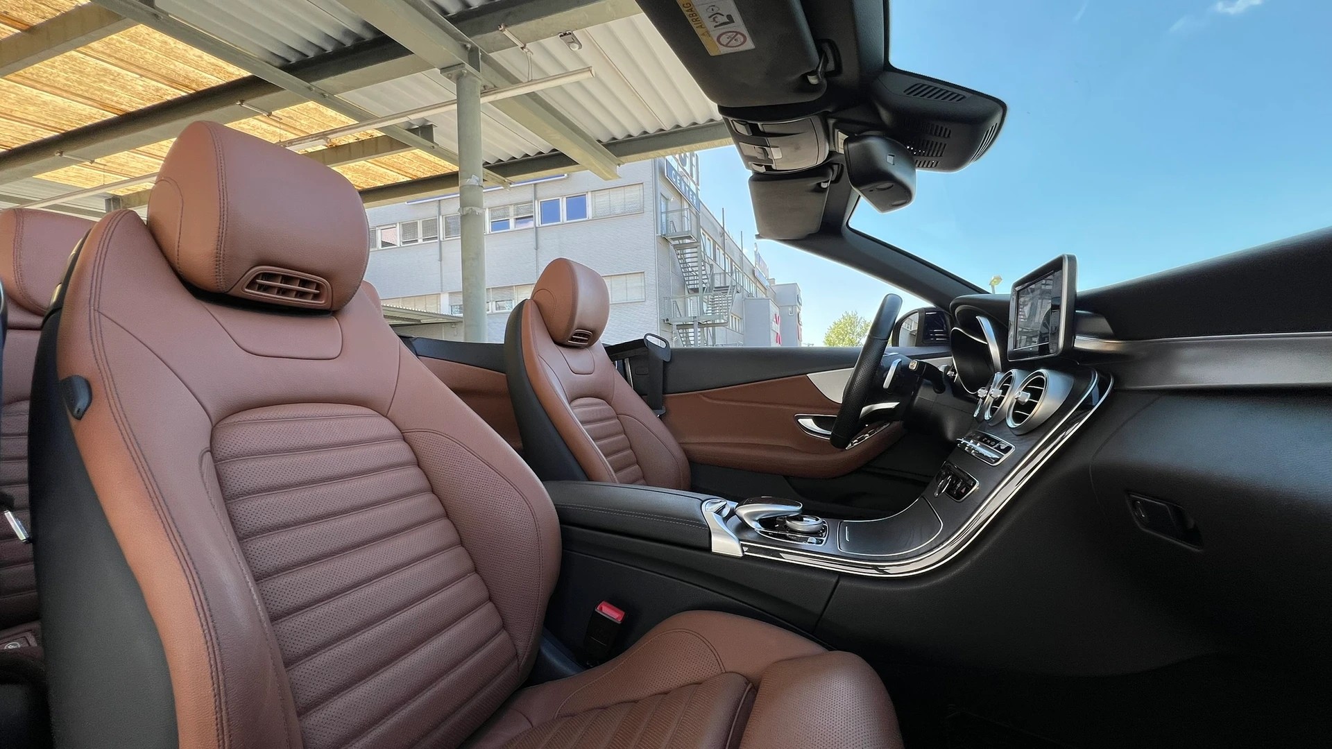MERCEDES-BENZ C 250 CABRIOLET AMG LINE 9G-TRONIC l 211 PS-image-28