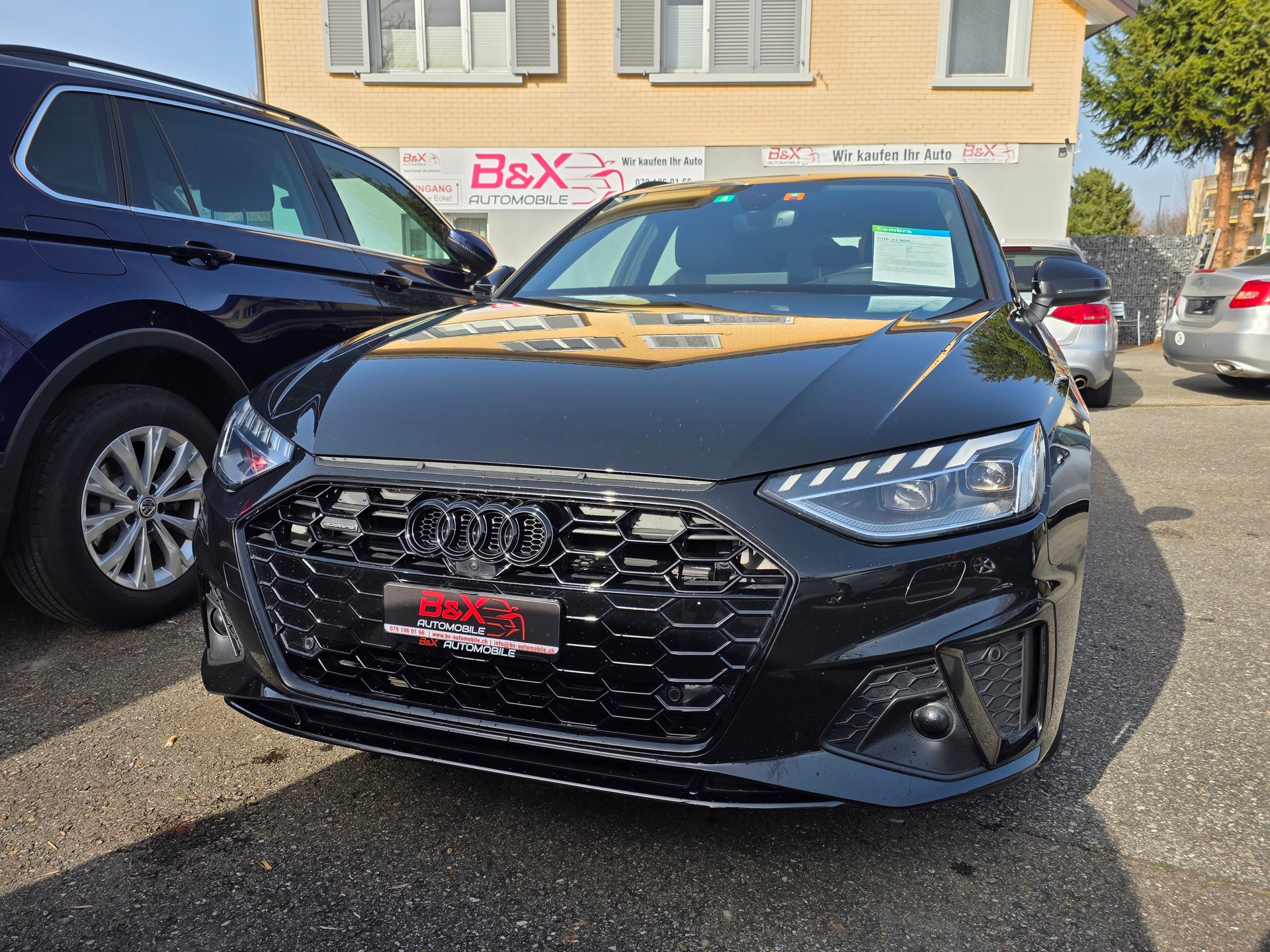 AUDI A4 Avant 40 TDI S line Attraction quattro S-tronic-image-13