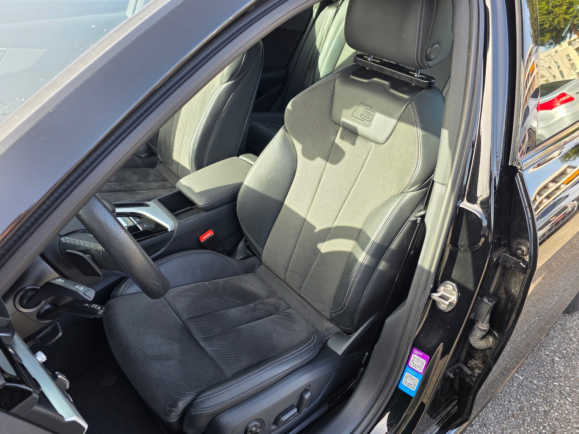 AUDI A4 Avant 40 TDI S line Attraction quattro S-tronic-image-15