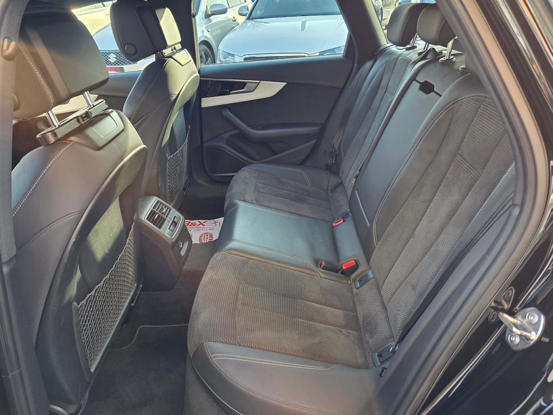 AUDI A4 Avant 40 TDI S line Attraction quattro S-tronic-image-11