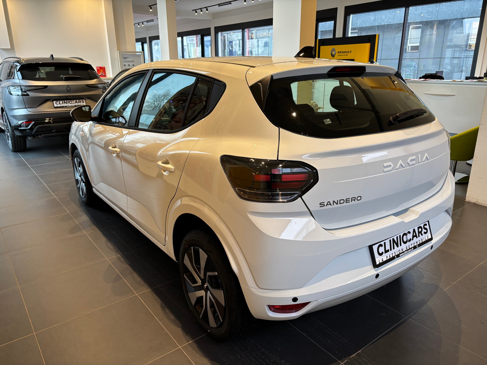 DACIA Sandero TCe 100 Expression-image-5